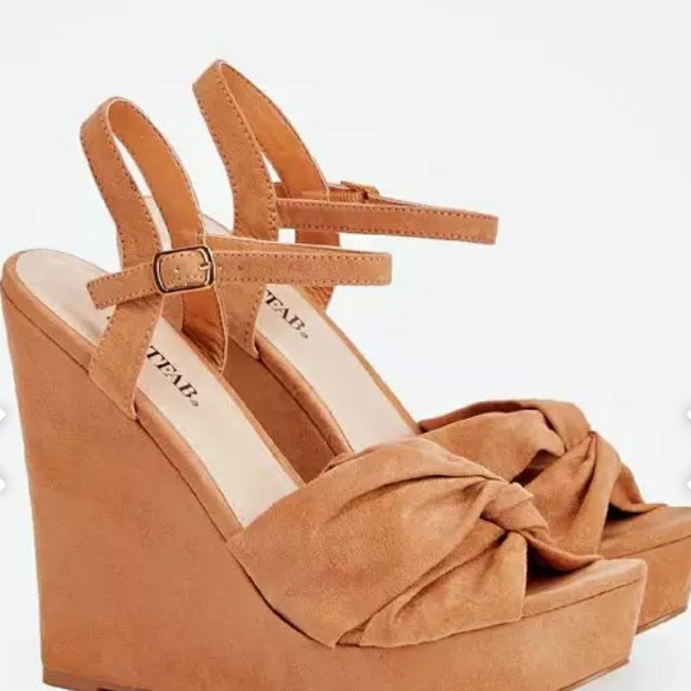 Shoes-Wedges